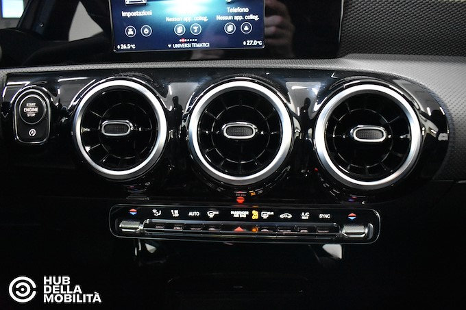 MERCEDES-BENZ A 180 d Automatic Sport